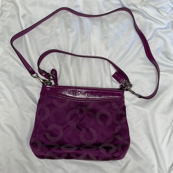 Coach Handbags - COACH crossbody bag 💼